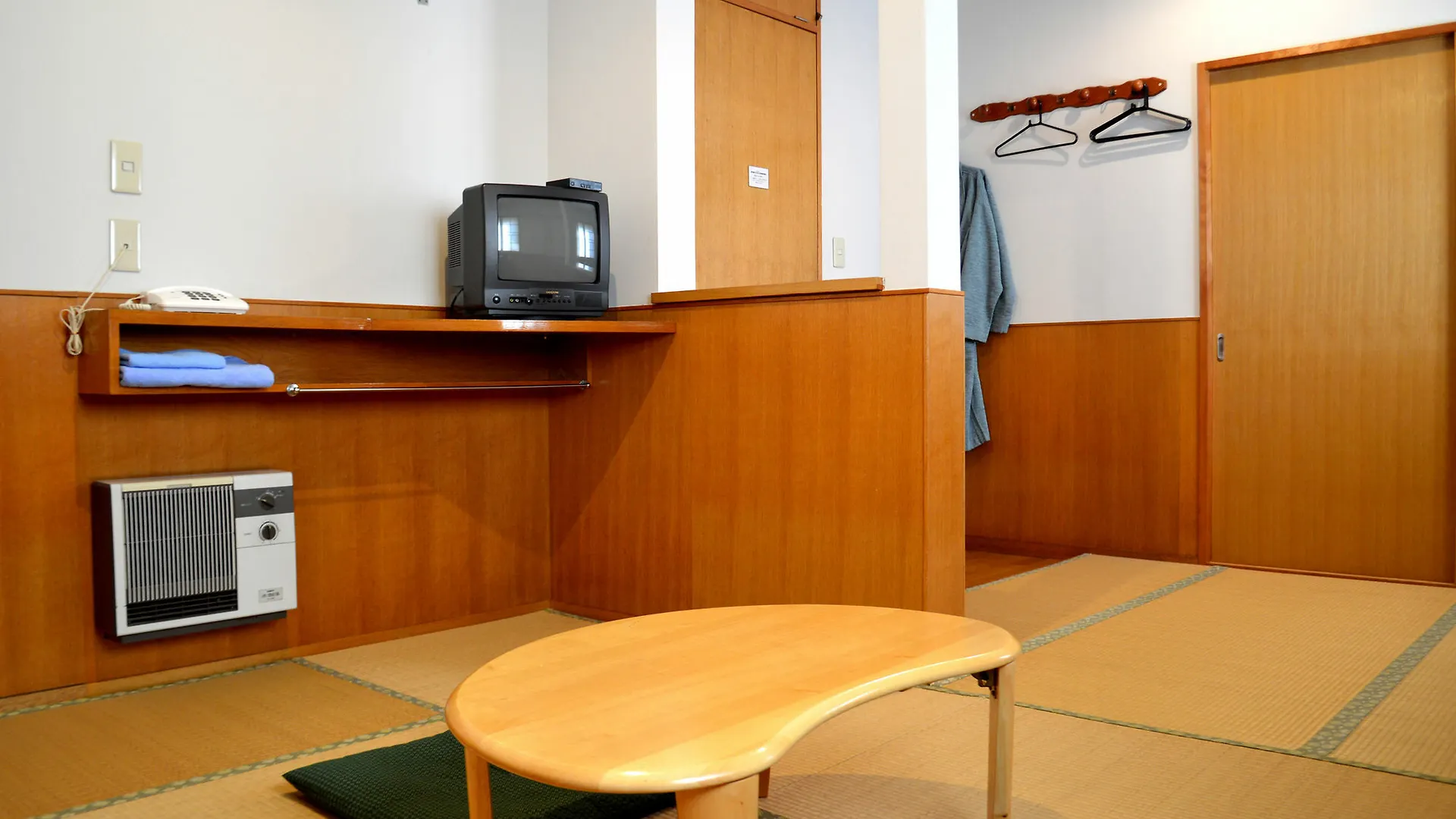 B&B Pension Hakodate-Mura Bed & Breakfast Hakodate