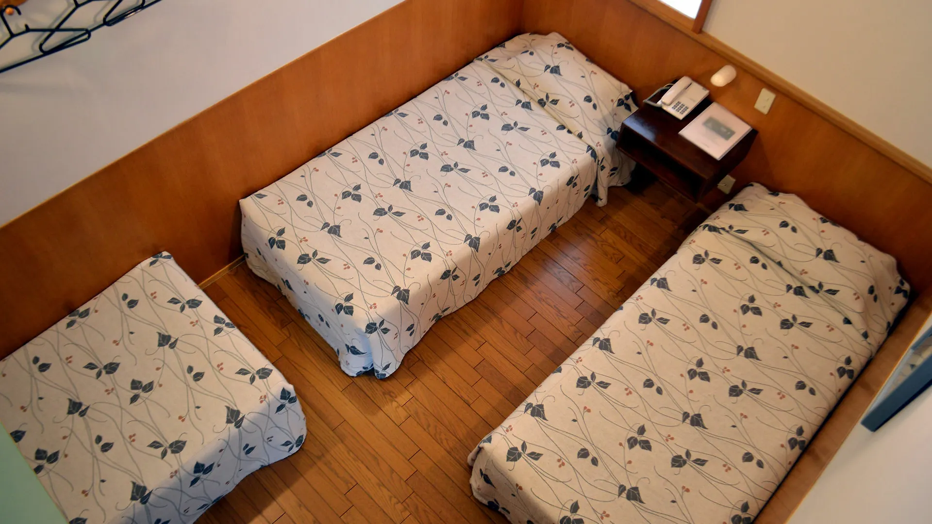 Bed & Breakfast B&B Pension Hakodate-Mura